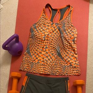 🌟$6 BOTH Xersion top &bottom